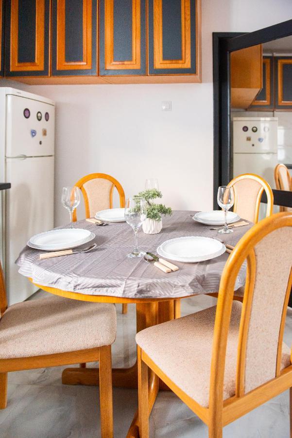 Promenada Old Town Apartment Букурещ Екстериор снимка