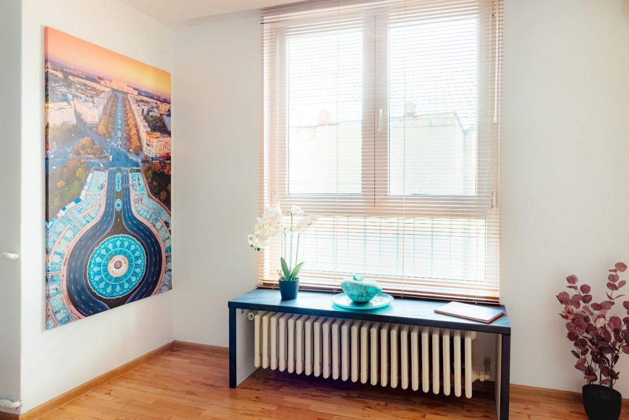 Promenada Old Town Apartment Букурещ Екстериор снимка