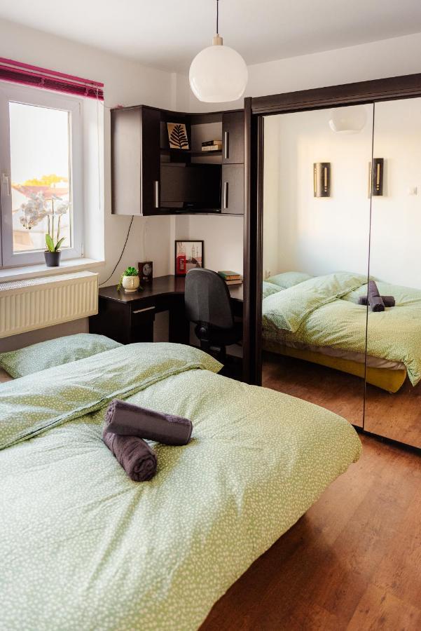 Promenada Old Town Apartment Букурещ Екстериор снимка